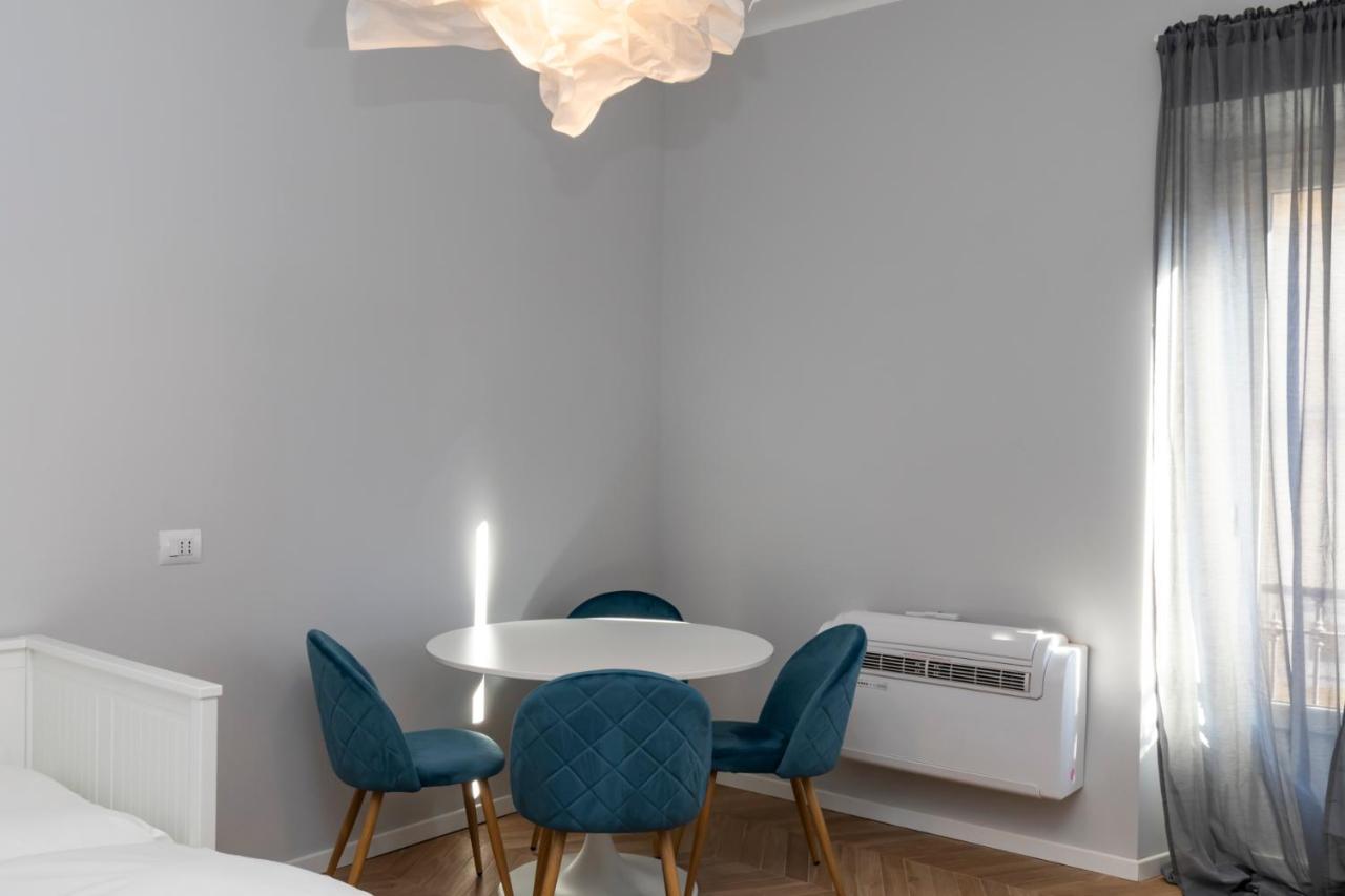 Luxury Apartment In Downtown - Curtatone 4 Milan Exterior photo
