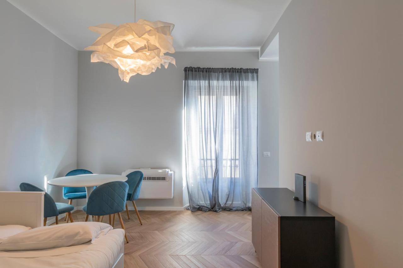 Luxury Apartment In Downtown - Curtatone 4 Milan Exterior photo